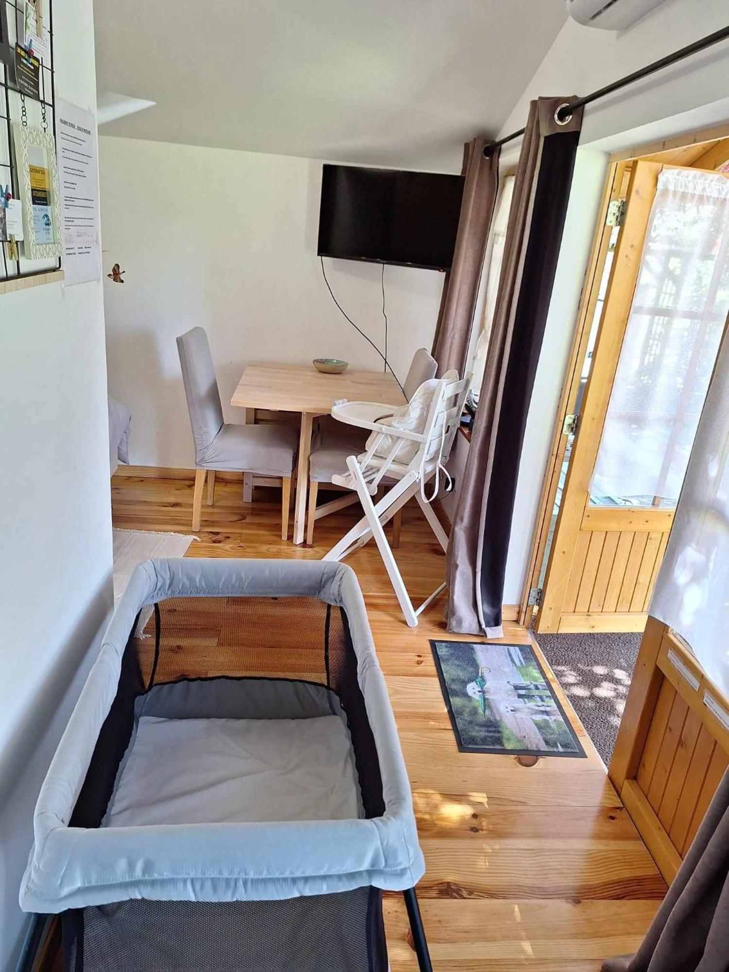 Aux Gres Des Moisonettes Pensionat Limetz Exteriör bild