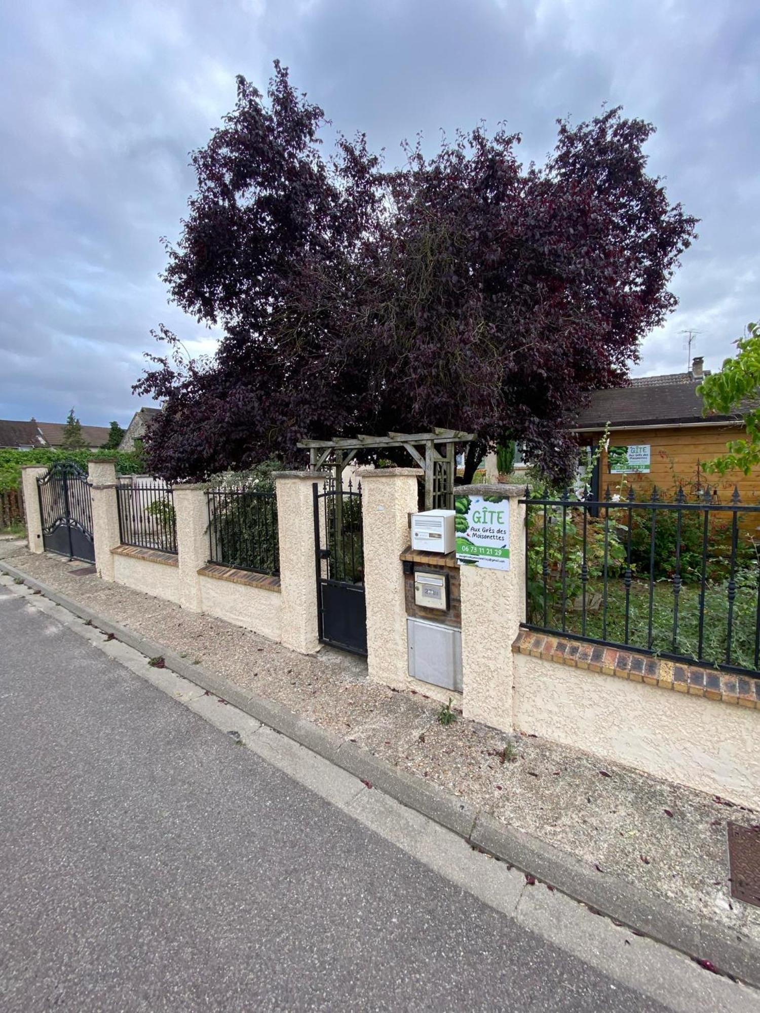 Aux Gres Des Moisonettes Pensionat Limetz Exteriör bild